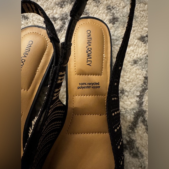 Cynthia Rowley flat - black & tan - Picture 8 of 8